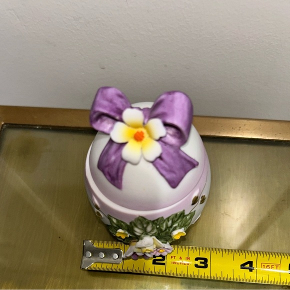 Vintage Floral Lefton China Hand Painted Porcelain Easter Egg Trinkets - Picture 10 of 10
